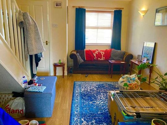 Balmoral Drive, NN13 - Photo 1