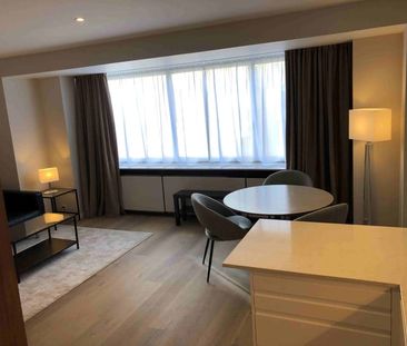 Appartement te huur - Photo 1