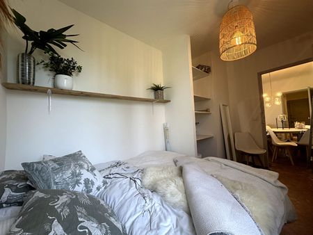 Location Appartement 3 pièces 54m² - Photo 3