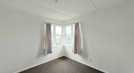 Location, Location, Location! - Photo 2