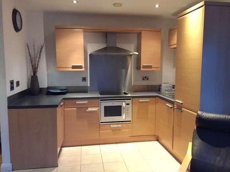 Taylorson Street South, Salford Quays, Salford, M5 - Photo 2