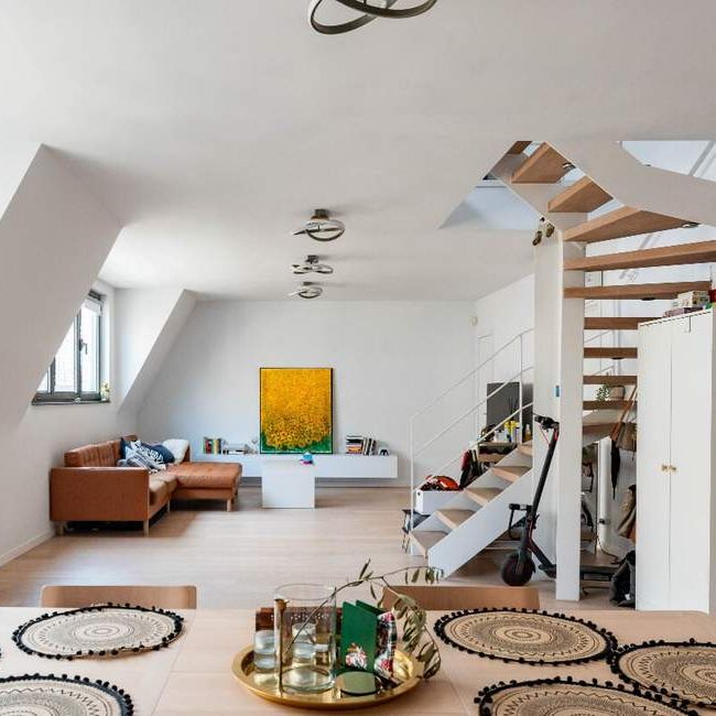 Duplex te huur in Antwerpen voor € 1.800 met 2 slaapkamers - Foto 1