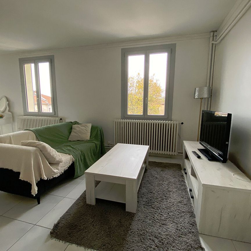 Location appartement 4 pièces, 72.23m², Bourg-en-Bresse - Photo 1