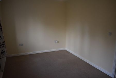 4 bedroom townhouse to rent - Photo 4