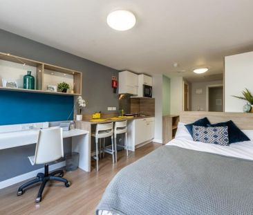 Studio to rent - Photo 6