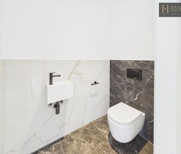 Danubeflats – Exklusive 2-Zimmer-Wohnung im höchsten Wohnhochhaus Ö... - Photo 3