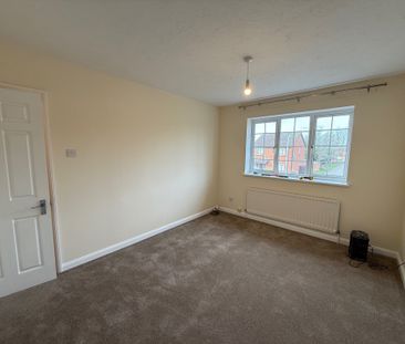 Bateman Drive, Aylesbury - Photo 3