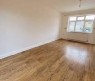 3 bedroom property to rent in St Neots - Photo 5