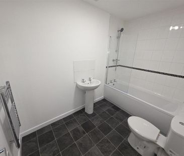 2 bedroom flat to rent - Photo 5