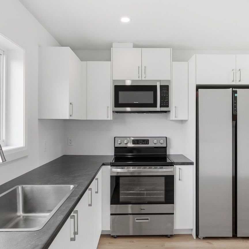 For Lease - 9592 BEACHWOOD Road Unit# 1, Collingwood, Ontario - Photo 1