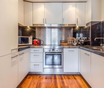 1 bedroom flat to rent - Photo 6