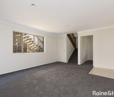 18 Mossman Street, Taringa, QLD 4068 - Photo 5