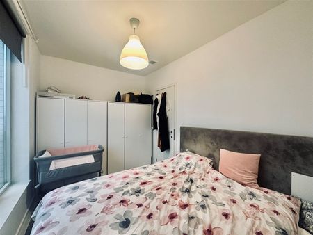 Appartement met twee slaapkamers en terras - Foto 5