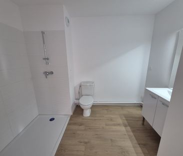 Location Appartement 2 pièces 41m² VALENCIENNES 59300 - Photo 3