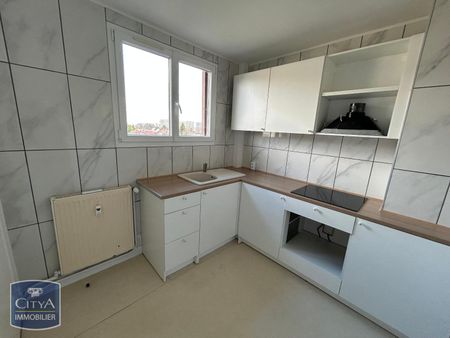 Location Appartement 4 pièces 73m² BEAUVAIS 60000 - Photo 3