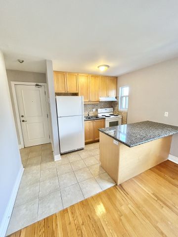For Lease - 9 Thirty Third Street Unit# 311, Toronto, Ontario - Photo 2