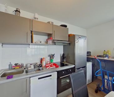 Location Appartement 2 pièces 41m² POITIERS 86000 - Photo 3