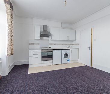 Pendennis Road, Streatham Hill, SW16 2SS - Photo 5