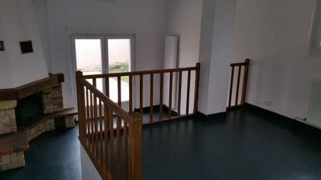 Location Appartement 3 pièces 64m² - Photo 2