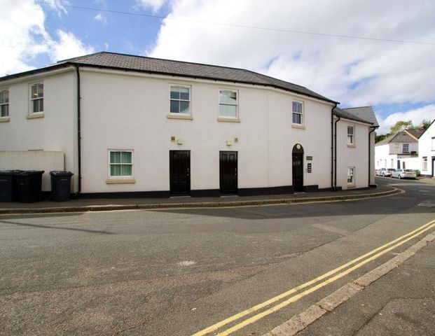 5 bedroom apartment to rent - Photo 1