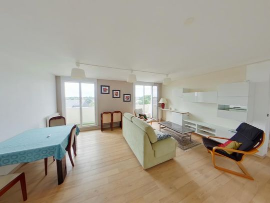 Location Appartement 2 pièces Meublé 56m² ST CYR SUR LOIRE 37540 - Photo 1