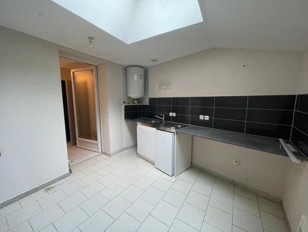 Location Appartement 3 pièces 56m² DURTAL 49430 - Photo 3