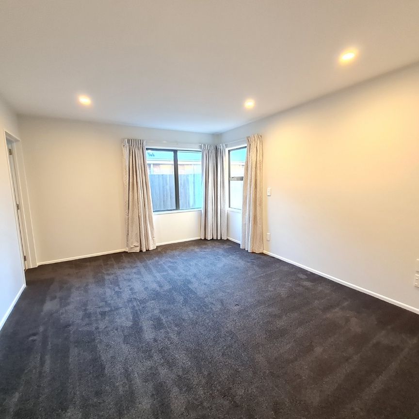 10 Sedgemoor Close, Burwood Christchurch - Photo 1