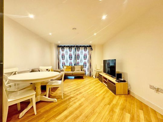 2 bedroom apartment to rent - Photo 1