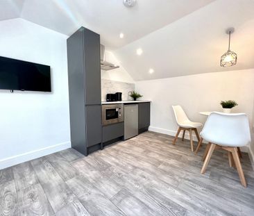 1 bedroom flat to rent - Photo 3