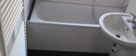 Komplett renovierte EG-Wohnung mit Balkon!! - Foto 1