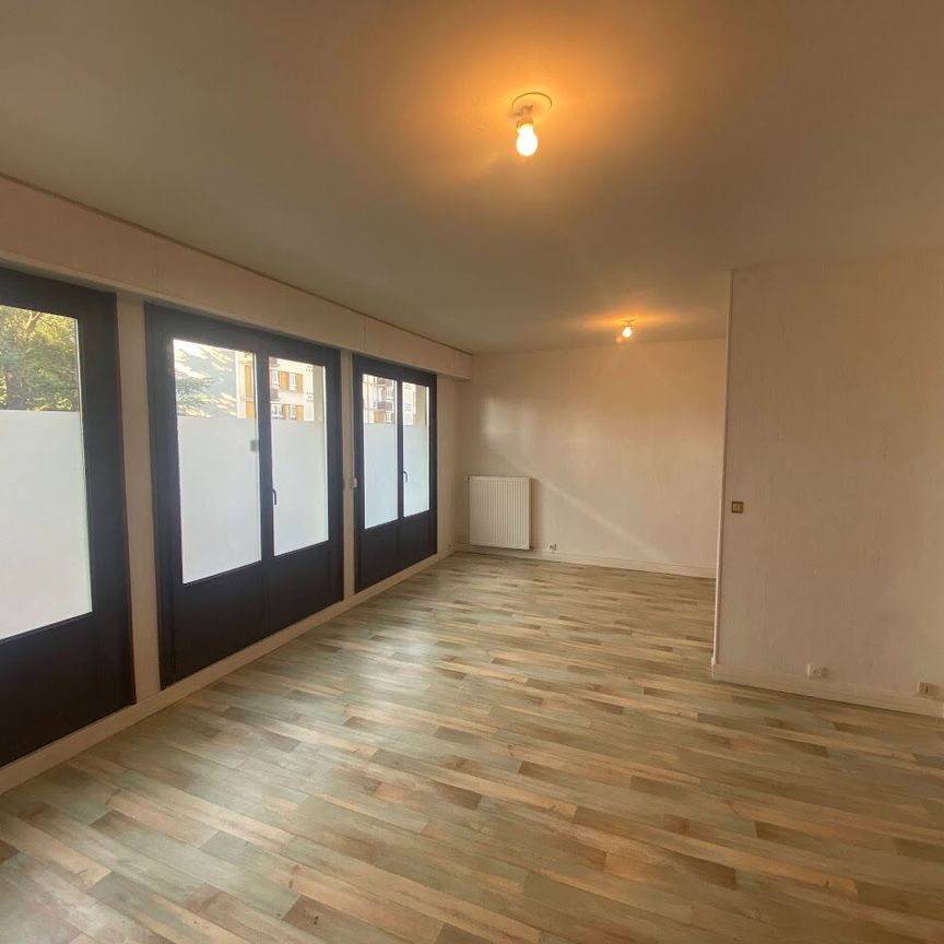 Location appartement 4 pièces, 81.45m², Le Bourget - Photo 1