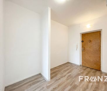 Pronájem bytu 3+1 71 m² - Fotografie 6