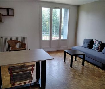 1 pièce - Meublé - 12,42 m² - 3ème étage - Colocation non autorisée - Photo 2