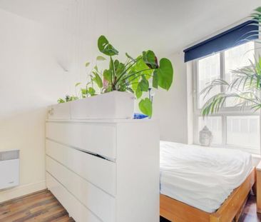 1 Bed Flat, Coke Street, E1 - Photo 2