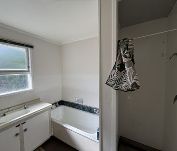 Cool down this summer in your own backyard pool - Photo 3