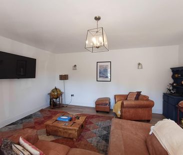 3 bedroom cottage to rent - Photo 2