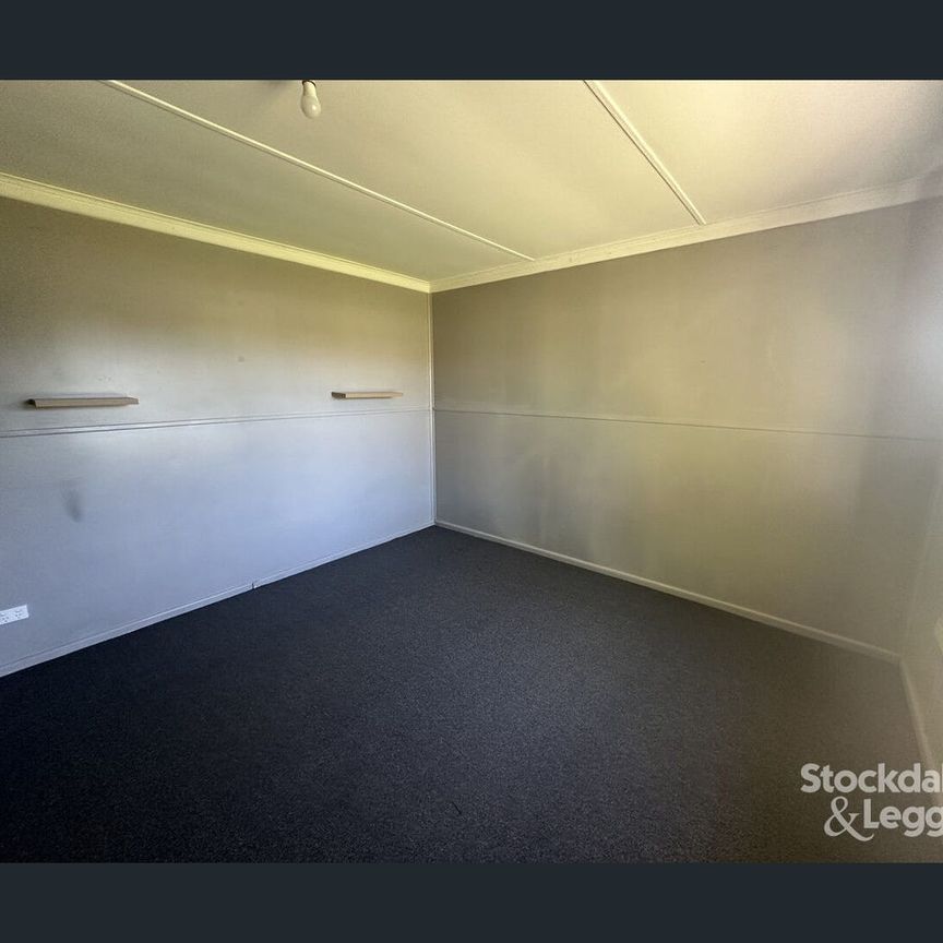 9 James Street, Shepparton, Vic 3630 - Photo 1