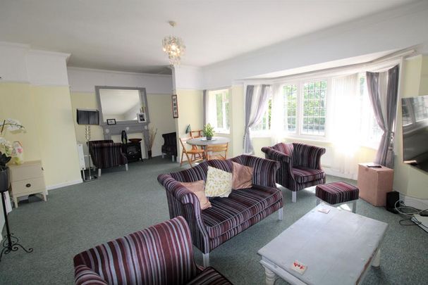 4 bedroom maisonette to rent - Photo 1