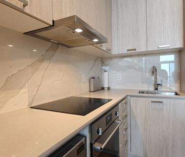 For Lease - 10 Honeycrisp Crescent Unit# 209, Vaughan, Ontario - Photo 6