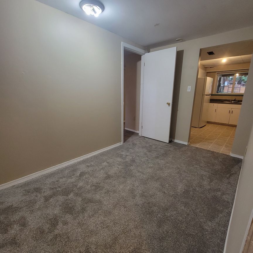 34518 Kent Avenue - Photo 1