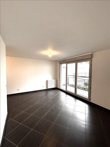 1 pièce - 32,94 m² - 1er étage - Colocation non autorisée - Photo 4