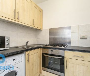 1 bed Flat for Rent - Photo 4