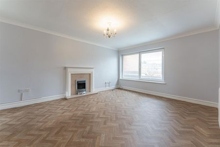 2 bed maisonette to rent in Woodshires Road, Solihull, B92 - Photo 2