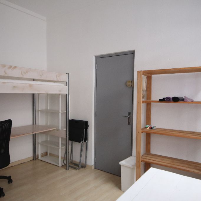 Studio MEUBLÉ de 12.78 m², rue Adolphe, Vauban réf 710-0R - Photo 1