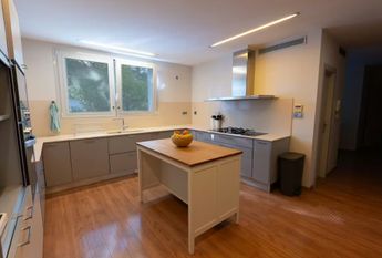 Carrer 201, Paterna, Valencian Community 46182