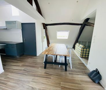 Location Appartement 2 pièces 28m² - Photo 2