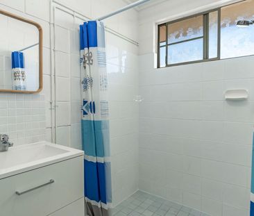 Easy Living Two Bedroom Unit - Photo 3