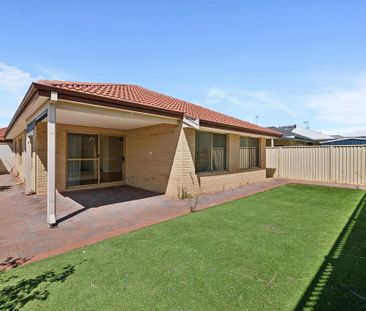 Modern Family Living with Space, Style & Superb Location - Photo 5