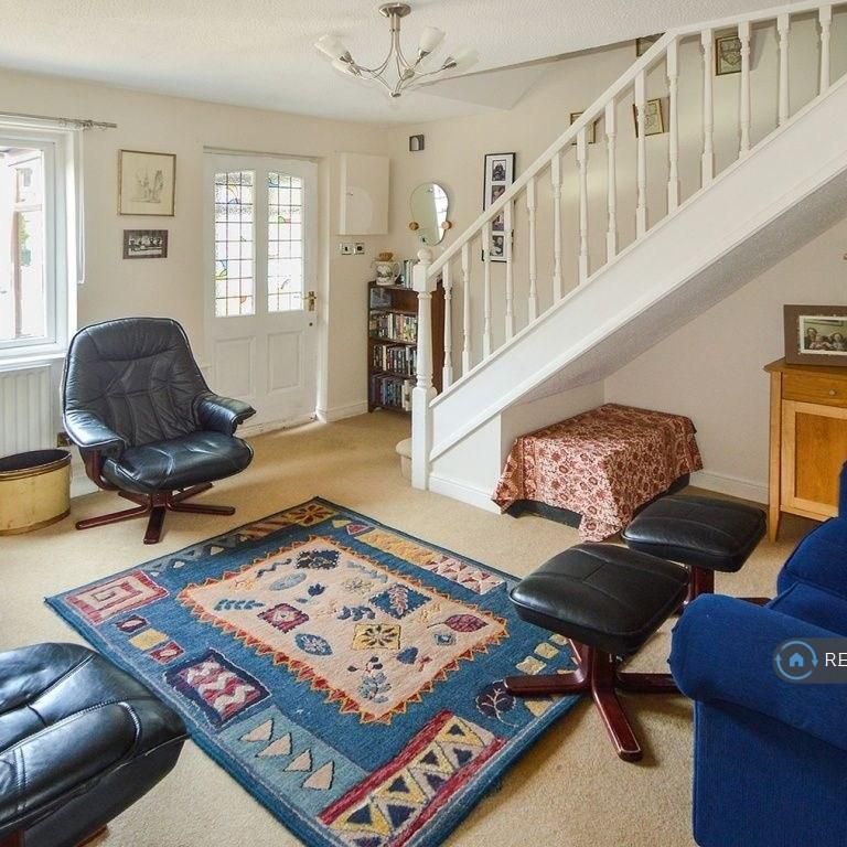 2 bedroom terraced house to rent - Photo 1