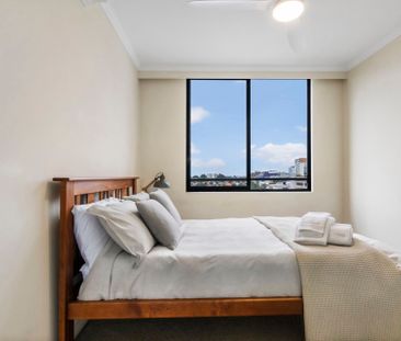 Fully Furnished with Huge Terrace - Photo 4